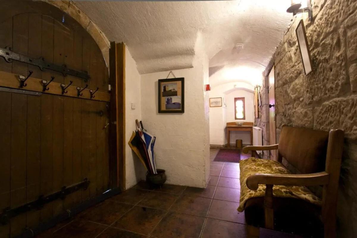 The Manor At Plane Castle Villa Falkirk Bagian luar foto
