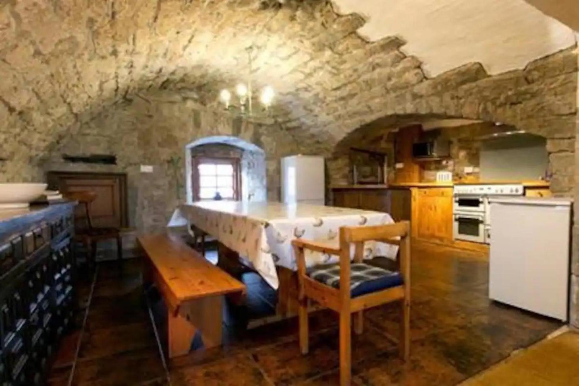 The Manor At Plane Castle Villa Falkirk Bagian luar foto