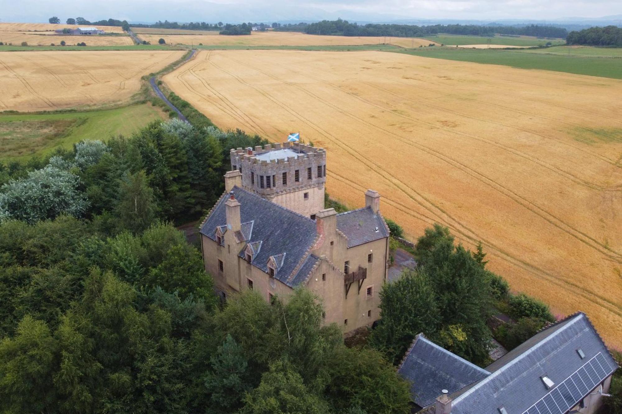The Manor At Plane Castle Villa Falkirk Bagian luar foto