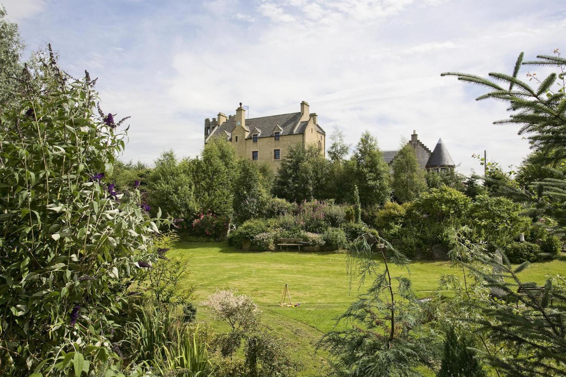The Manor At Plane Castle Villa Falkirk Bagian luar foto